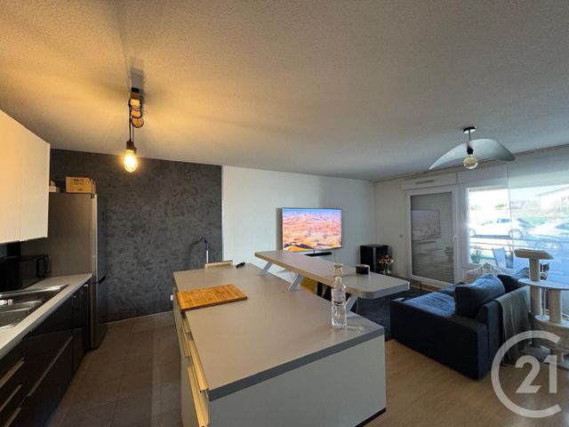Appartement F3 à louer - 3 pièces - 72.67 m2 - HETTANGE GRANDE - 57 - LORRAINE - Century 21 Immo Val