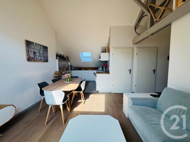 Appartement 2 pieces à louer - 3 pièces - 40.63 m2 - SCY CHAZELLES - 57 - LORRAINE - Century 21 Immo Val