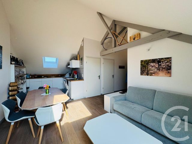 Appartement 2 pieces à louer - 3 pièces - 40.63 m2 - SCY CHAZELLES - 57 - LORRAINE - Century 21 Immo Val