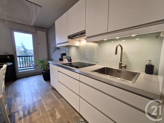 Appartement F5 à vendre - 4 pièces - 100.33 m2 - METZ - 57 - LORRAINE - Century 21 Immo Val