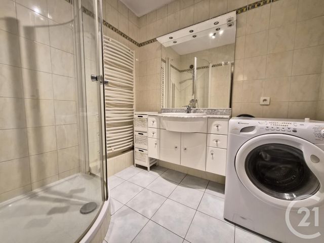 Appartement F5 à vendre - 4 pièces - 100.33 m2 - METZ - 57 - LORRAINE - Century 21 Immo Val