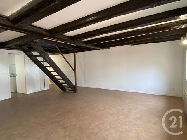 Appartement F2 à louer - 2 pièces - 69.52 m2 - METZ - 57 - LORRAINE - Century 21 Immo Val