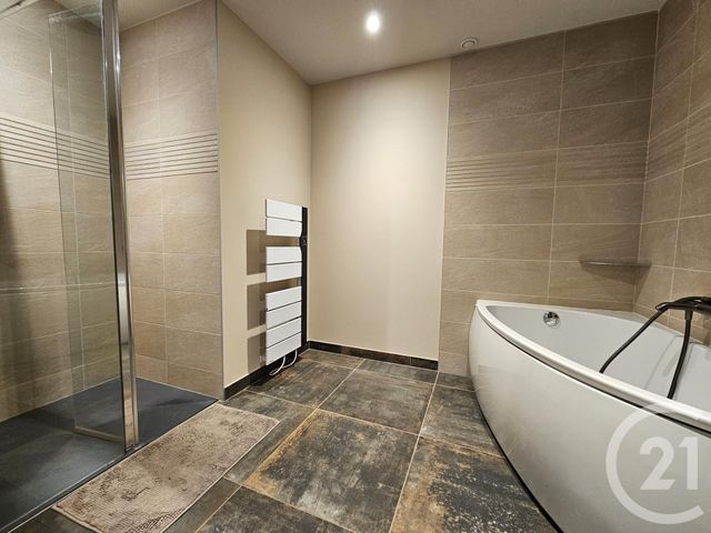 Afficher la photo en grand maison à vendre - 8 pièces - 176.81 m2 - COURCELLES CHAUSSY - 57 - LORRAINE - Century 21 Immo Val