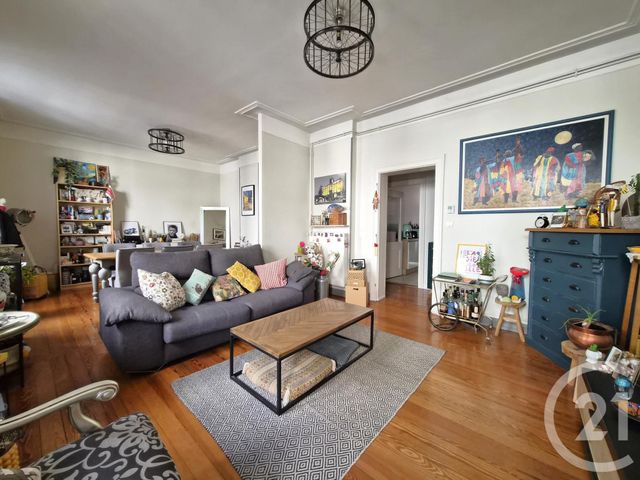 Afficher la photo en grand Appartement F4 à vendre - 4 pièces - 84.78 m2 - METZ - 57 - LORRAINE - Century 21 Immo Val