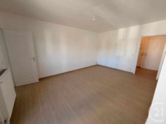 Appartement 2 pieces à louer - 2 pièces - 48.89 m2 - METZ - 57 - LORRAINE - Century 21 Immo Val