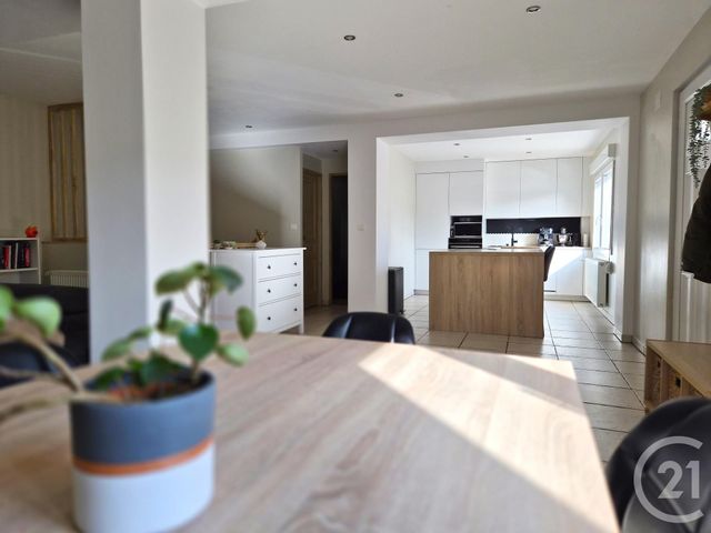 Appartement F5 à vendre - 5 pièces - 116.18 m2 - MAIZIERES LES METZ - 57 - LORRAINE - Century 21 Immo Val