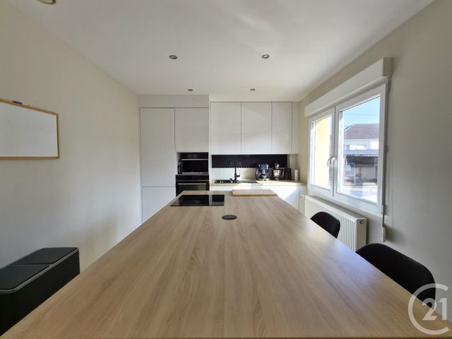 Appartement F5 à vendre - 5 pièces - 116.18 m2 - MAIZIERES LES METZ - 57 - LORRAINE - Century 21 Immo Val