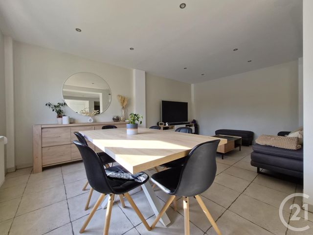 Appartement F5 à vendre - 5 pièces - 116.18 m2 - MAIZIERES LES METZ - 57 - LORRAINE - Century 21 Immo Val