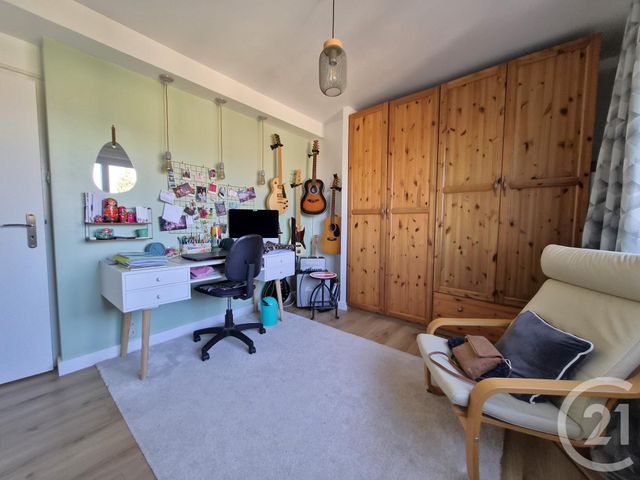 Appartement F3 à vendre - 3 pièces - 82.98 m2 - MONTIGNY LES METZ - 57 - LORRAINE - Century 21 Immo Val