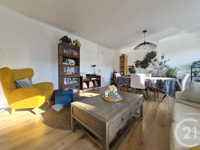 Appartement F3 à vendre - 3 pièces - 82.98 m2 - MONTIGNY LES METZ - 57 - LORRAINE - Century 21 Immo Val