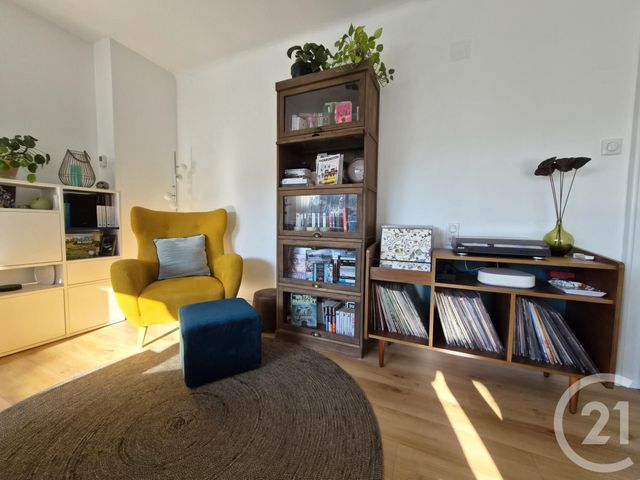 Appartement F3 à vendre - 3 pièces - 82.98 m2 - MONTIGNY LES METZ - 57 - LORRAINE - Century 21 Immo Val