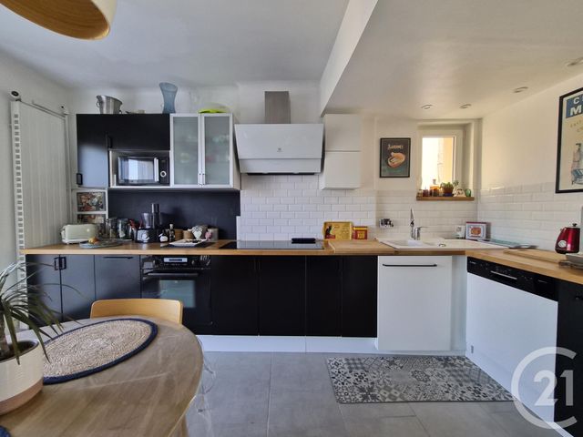 Appartement F3 à vendre - 3 pièces - 82.98 m2 - MONTIGNY LES METZ - 57 - LORRAINE - Century 21 Immo Val