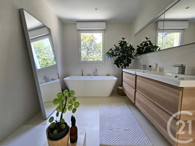 maison à vendre - 5 pièces - 172.2 m2 - JOUY AUX ARCHES - 57 - LORRAINE - Century 21 Immo Val