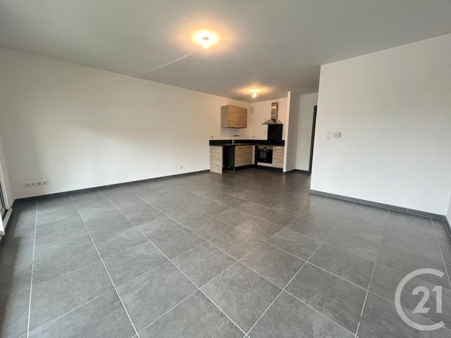 Appartement à louer - 3 pièces - 65.8 m2 - METZ - 57 - LORRAINE - Century 21 Immo Val