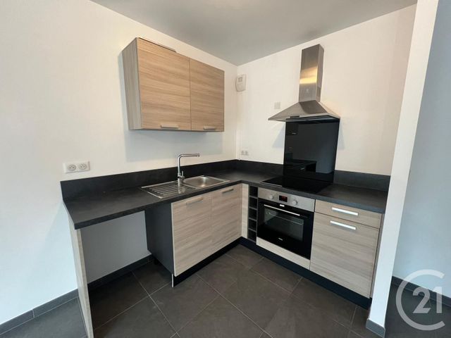 Appartement à louer - 3 pièces - 65.8 m2 - METZ - 57 - LORRAINE - Century 21 Immo Val