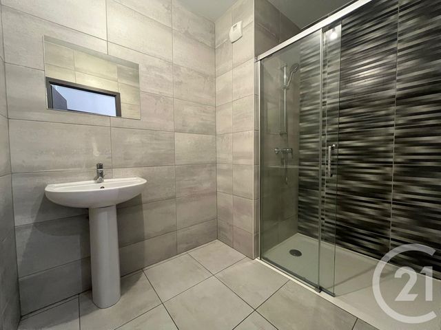 Appartement à louer - 3 pièces - 65.8 m2 - METZ - 57 - LORRAINE - Century 21 Immo Val