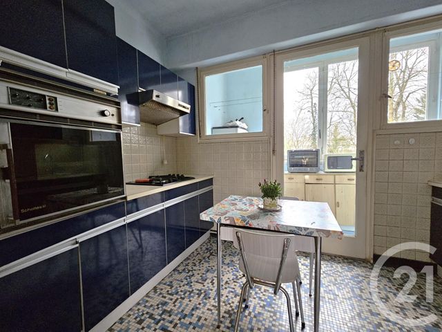 Afficher la photo en grand Appartement F4 à vendre - 4 pièces - 91.25 m2 - MONTIGNY LES METZ - 57 - LORRAINE - Century 21 Immo Val