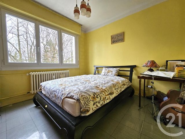 Afficher la photo en grand Appartement F4 à vendre - 4 pièces - 91.25 m2 - MONTIGNY LES METZ - 57 - LORRAINE - Century 21 Immo Val
