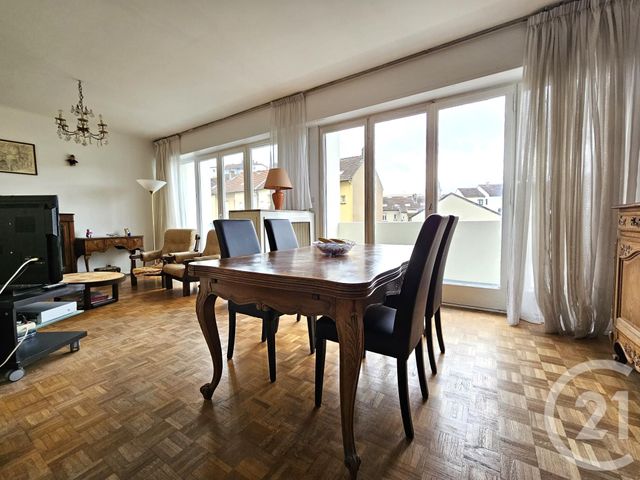 Afficher la photo en grand Appartement F4 à vendre - 4 pièces - 91.25 m2 - MONTIGNY LES METZ - 57 - LORRAINE - Century 21 Immo Val