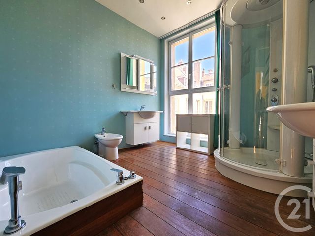 Afficher la photo en grand Appartement F8 à vendre - 8 pièces - 195.6 m2 - METZ - 57 - LORRAINE - Century 21 Immo Val