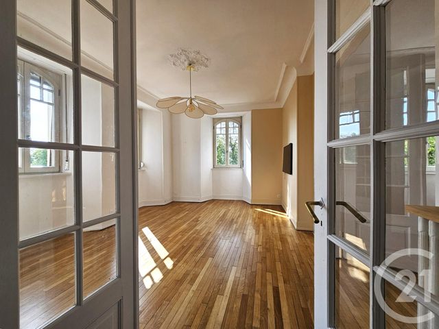 Appartement F6 à vendre - 6 pièces - 134.17 m2 - METZ - 57 - LORRAINE - Century 21 Immo Val
