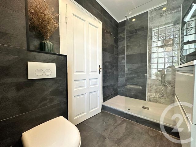 Appartement F6 à vendre - 6 pièces - 134.17 m2 - METZ - 57 - LORRAINE - Century 21 Immo Val