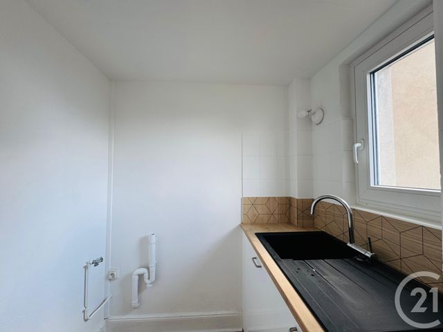 Appartement F3 à louer - 3 pièces - 96.94 m2 - THIONVILLE - 57 - LORRAINE - Century 21 Immo Val