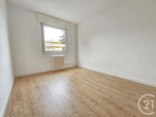Appartement F5 à vendre - 5 pièces - 90.34 m2 - MOULINS LES METZ - 57 - LORRAINE - Century 21 Immo Val