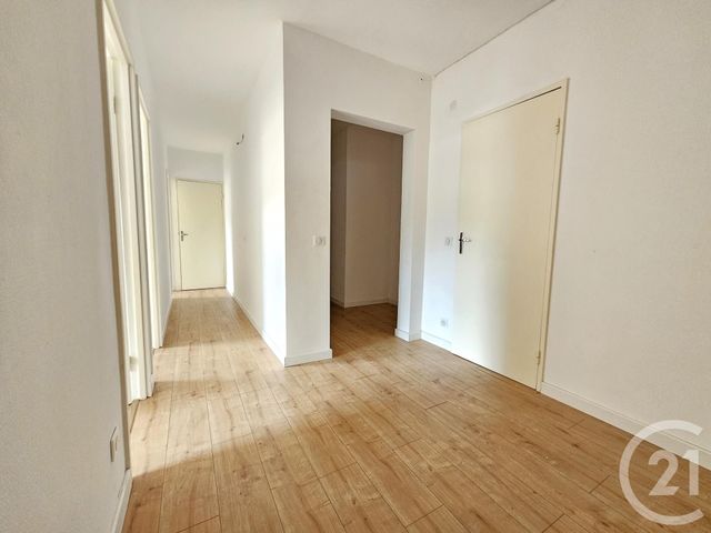 Appartement F5 à vendre - 5 pièces - 90.34 m2 - MOULINS LES METZ - 57 - LORRAINE - Century 21 Immo Val