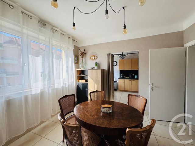 Appartement F3 à louer - 3 pièces - 59.65 m2 - LE BAN ST MARTIN - 57 - LORRAINE - Century 21 Immo Val