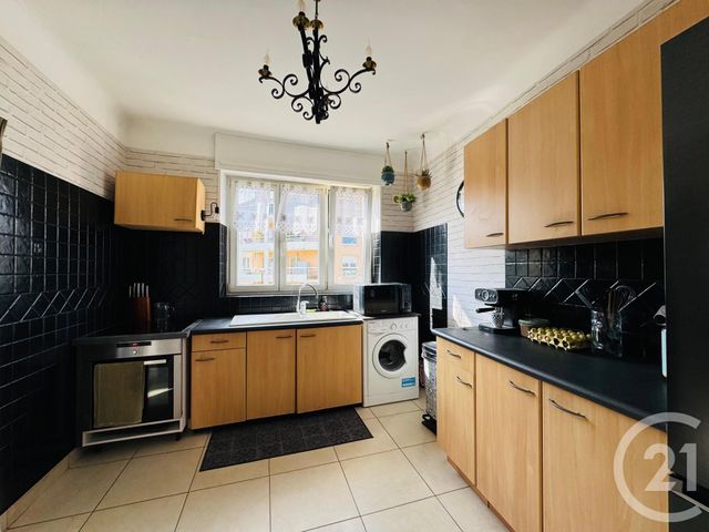 Appartement F3 à louer - 3 pièces - 59.65 m2 - LE BAN ST MARTIN - 57 - LORRAINE - Century 21 Immo Val