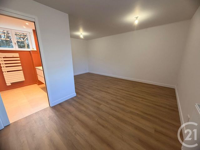 maison à louer - 6 pièces - 167.73 m2 - LE BAN ST MARTIN - 57 - LORRAINE - Century 21 Immo Val