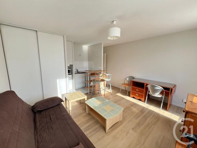Appartement Studio à louer - 1 pièce - 25.48 m2 - METZ - 57 - LORRAINE - Century 21 Immo Val