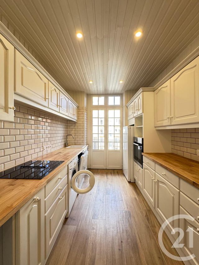 Afficher la photo en grand Appartement F5 à louer - 5 pièces - 120.23 m2 - METZ - 57 - LORRAINE - Century 21 Immo Val