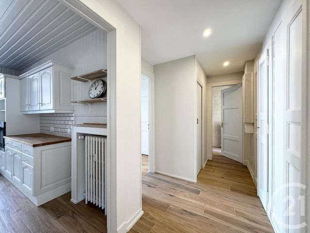 Afficher la photo en grand Appartement F5 à louer - 5 pièces - 120.23 m2 - METZ - 57 - LORRAINE - Century 21 Immo Val