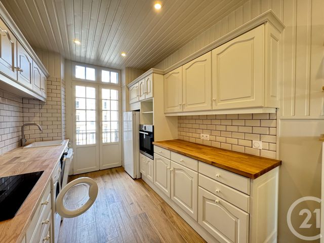 Afficher la photo en grand Appartement F5 à louer - 5 pièces - 120.23 m2 - METZ - 57 - LORRAINE - Century 21 Immo Val