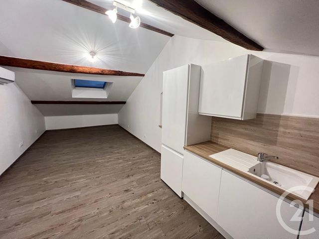 Appartement F2 à louer - 2 pièces - 28.91 m2 - MONTOIS LA MONTAGNE - 57 - LORRAINE - Century 21 Immo Val