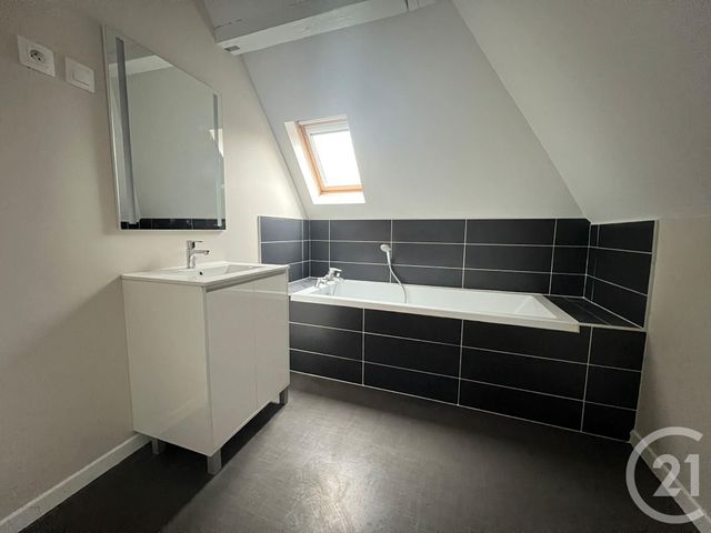 Appartement T2 à louer - 2 pièces - 67.11 m2 - METZ - 57 - LORRAINE - Century 21 Immo Val