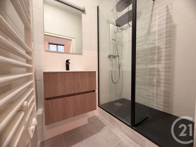 Appartement F1 à louer - 1 pièce - 33.62 m2 - METZ - 57 - LORRAINE - Century 21 Immo Val