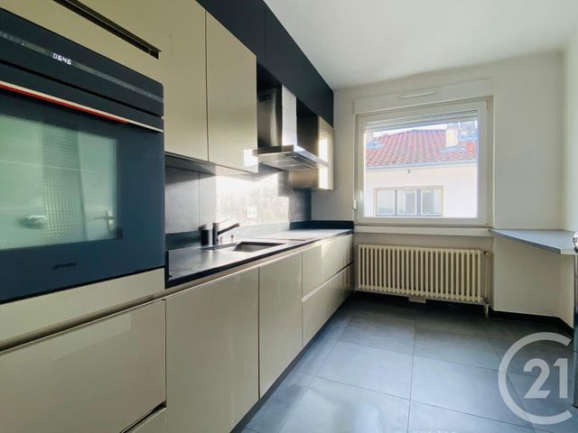 Appartement F5 à louer - 6 pièces - 127.98 m2 - METZ - 57 - LORRAINE - Century 21 Immo Val