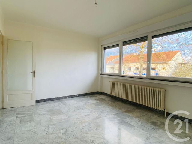 Appartement F5 à louer - 6 pièces - 127.98 m2 - METZ - 57 - LORRAINE - Century 21 Immo Val