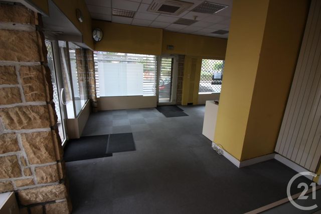 Appartement Local à louer - 3 pièces - 57.36 m2 - METZ - 57 - LORRAINE - Century 21 Immo Val