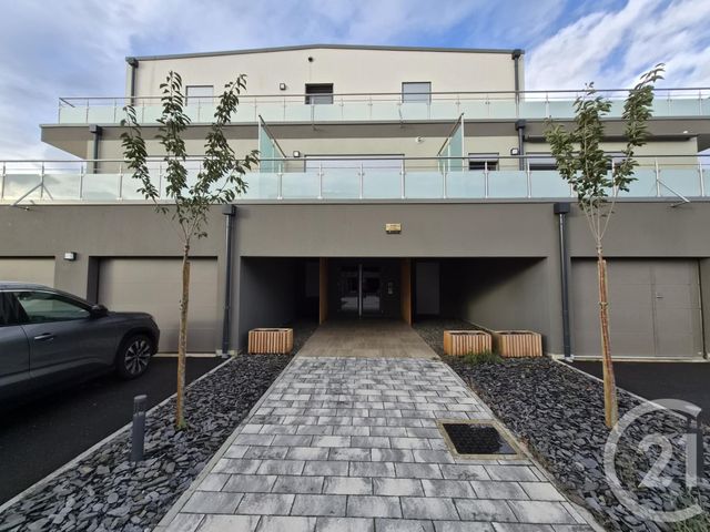 Afficher la photo en grand Appartement F4 à vendre - 4 pièces - 90.12 m2 - CUVRY - 57 - LORRAINE - Century 21 Immo Val