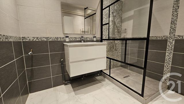 Appartement F3 à vendre - 3 pièces - 61.95 m2 - METZ - 57 - LORRAINE - Century 21 Immo Val