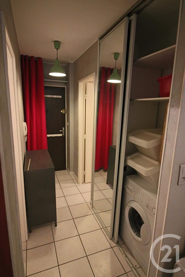 Appartement F1 à louer - 1 pièce - 34.7 m2 - METZ - 57 - LORRAINE - Century 21 Immo Val