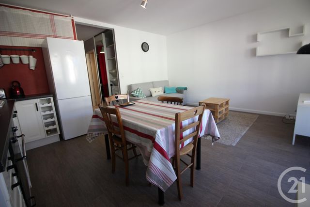 Appartement F1 à louer - 1 pièce - 34.7 m2 - METZ - 57 - LORRAINE - Century 21 Immo Val