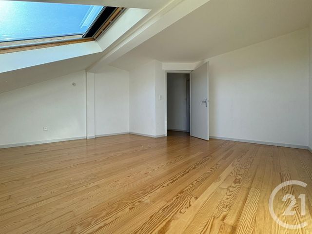 Appartement F3 à louer LE BAN ST MARTIN