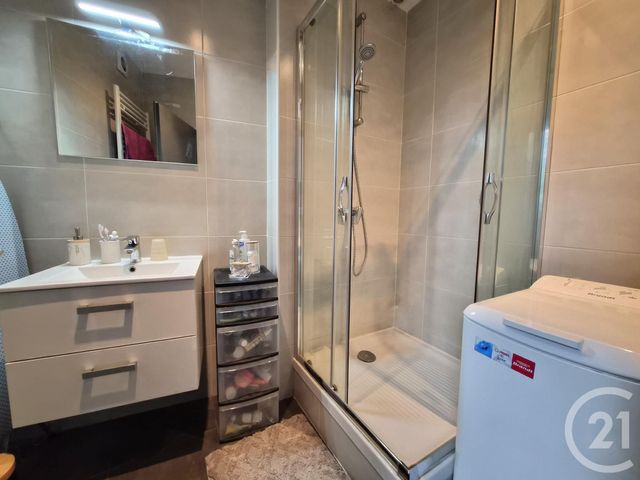Afficher la photo en grand Appartement F2 à vendre - 2 pièces - 47.84 m2 - LONGEVILLE LES METZ - 57 - LORRAINE - Century 21 Immo Val