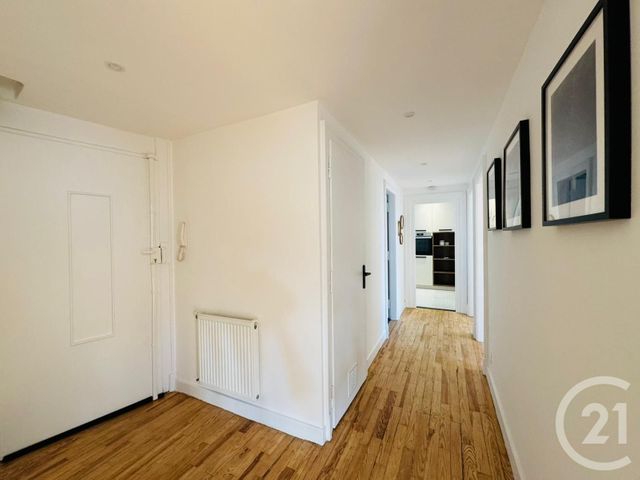 Appartement à louer - 3 pièces - 82.1 m2 - MONTIGNY LES METZ - 57 - LORRAINE - Century 21 Immo Val