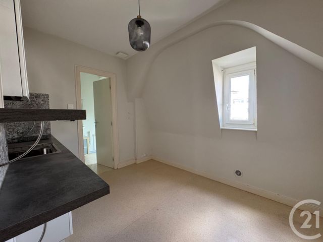 Afficher la photo en grand Appartement F2 à louer - 2 pièces - 50.16 m2 - METZ - 57 - LORRAINE - Century 21 Immo Val